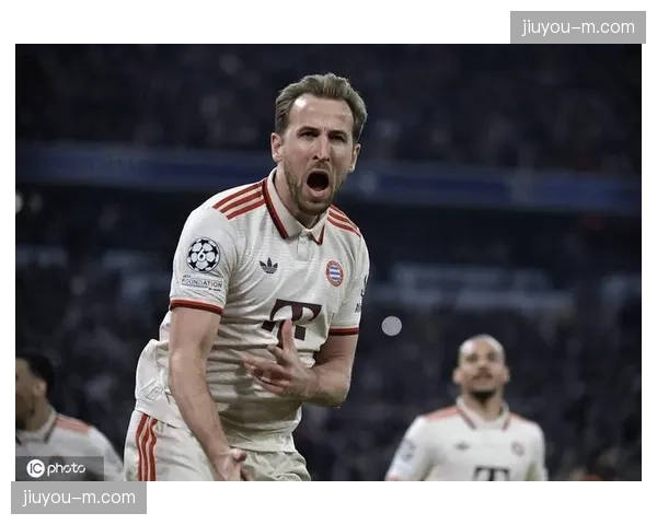 实时：拜仁vs勒沃库森上半场结束，凯恩点射破门，拜仁1-0领先